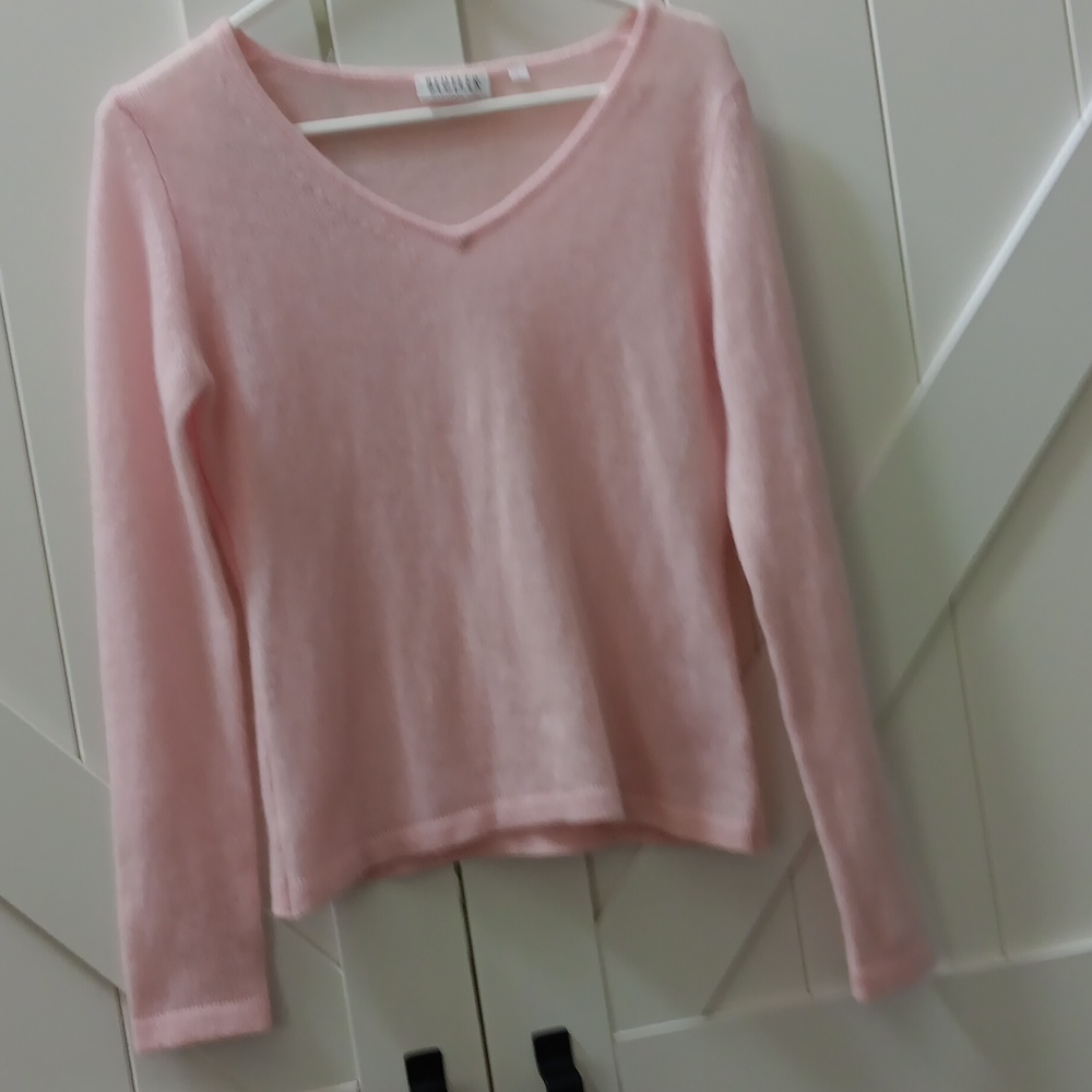 BEUTLER CASHMERE SWEATER..LARGE
